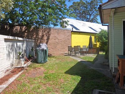 279 King Georges  Rd, Roselands