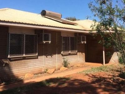 15 Denman Place, South Hedland