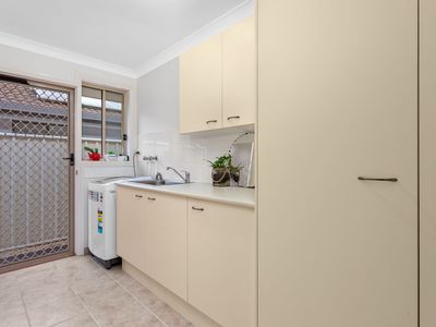 1 / 6 Nuwarra Circuit, Forster