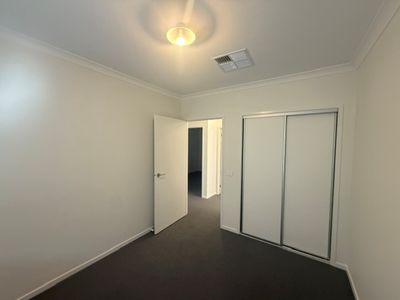 23 Flock Street, Tarneit