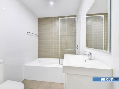 311 / 6 East Street, Granville