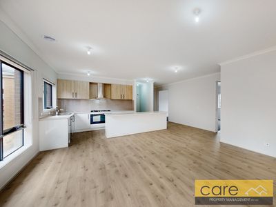13 Creative Avenue, Clyde North