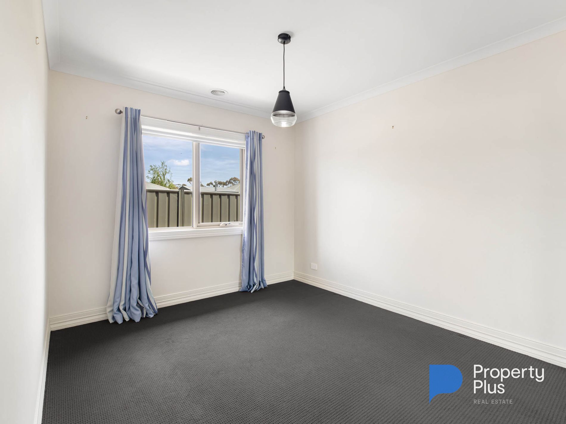 19 Atherton Street, Huntly