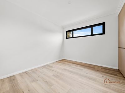 8A Castlereagh Close, Willetton