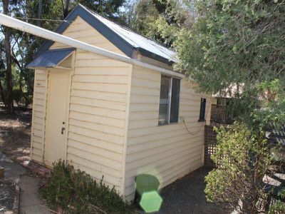 17 McClellan Crescent, Heathcote