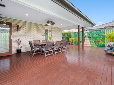 19 Belconnen Drive, Pimpama