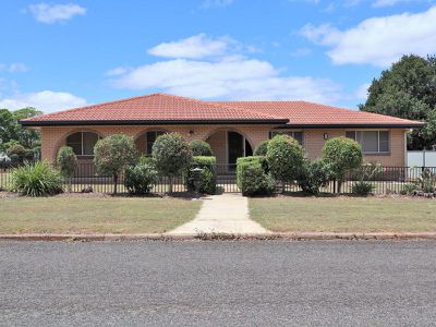 17 Reservoir Street, Kingaroy