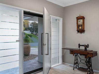 87 Mossvale Drive, Wakerley