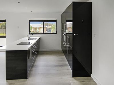 45 Hawaii Avenue, Forster