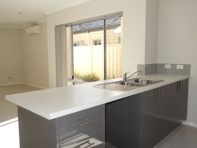 9 Canterbury Court, Nollamara
