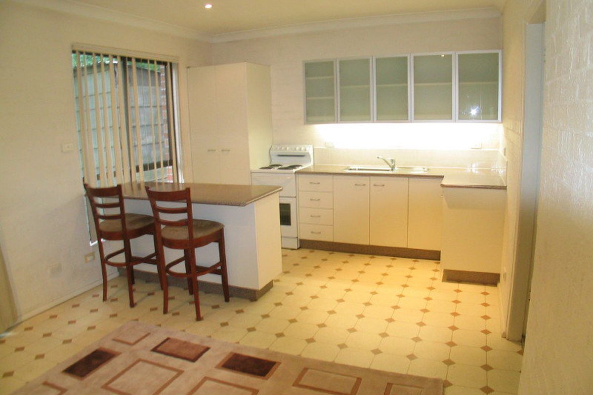2 / 5 Palmgrove Place, North Avoca