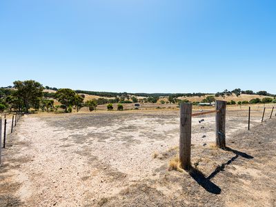 18 Donkey Gully Road, Campbells Creek