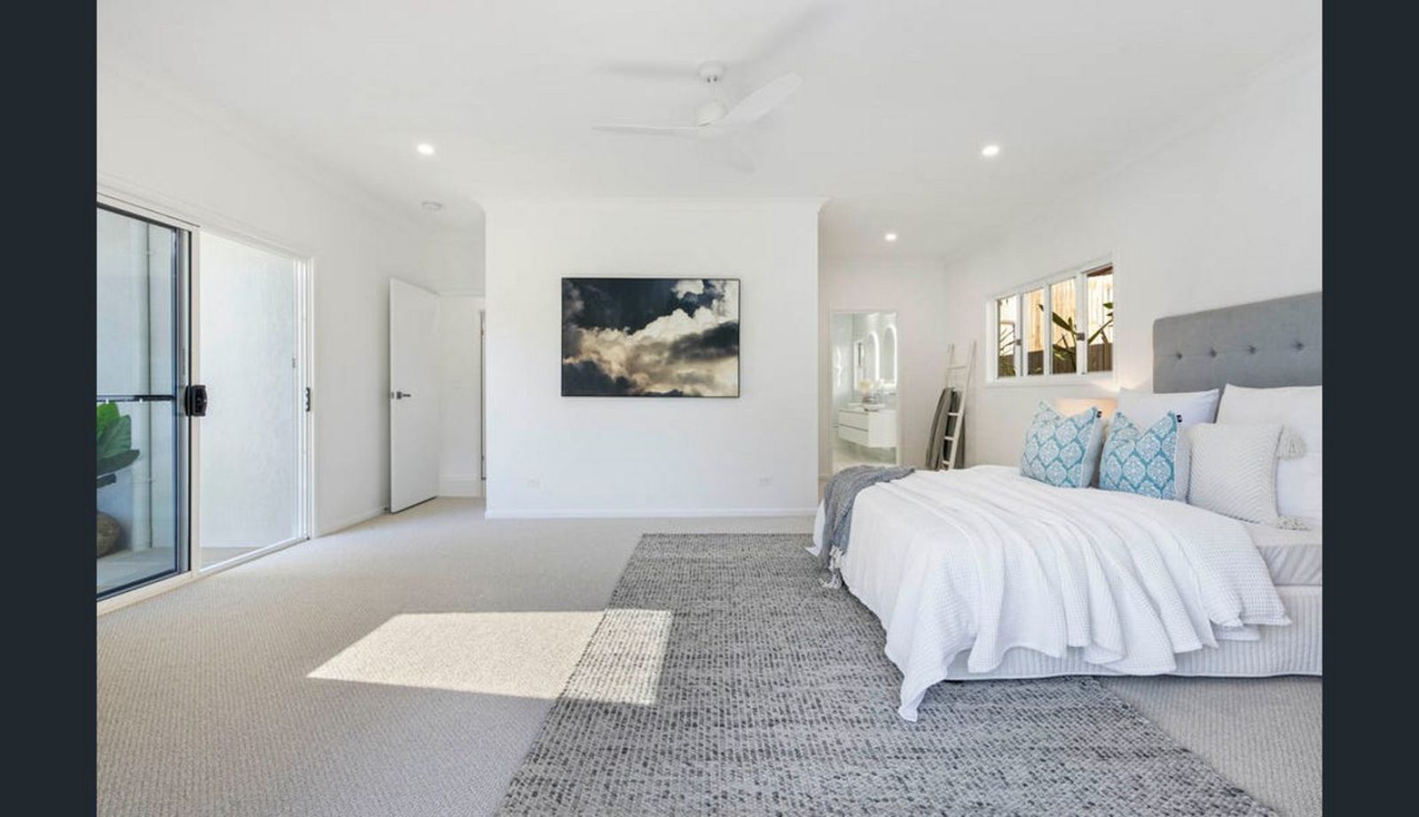 Photo 22 of 28, 4 Wyandra Street, Noosa Heads