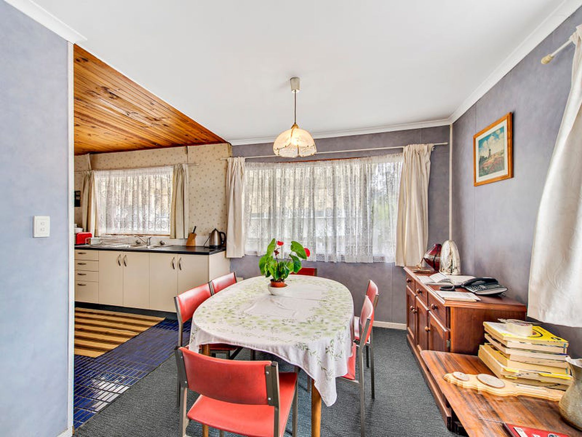 39 Newman Street, Gailes