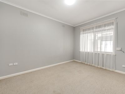 12 English Drive, Millicent