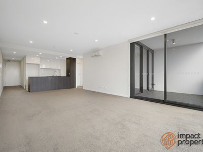 15 / 39 Benjamin Way, Belconnen