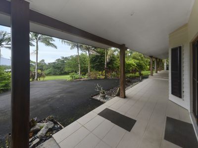 717 Old Tully Road, Djarawong