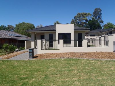 'The Avenue' / 32A Stonehaven Avenue, Dubbo