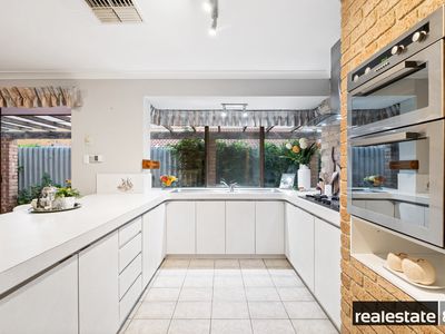 14B Alderhaus Drive, Kingsley