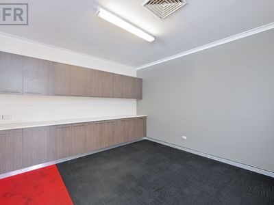 11 Winchester Road, Bibra Lake