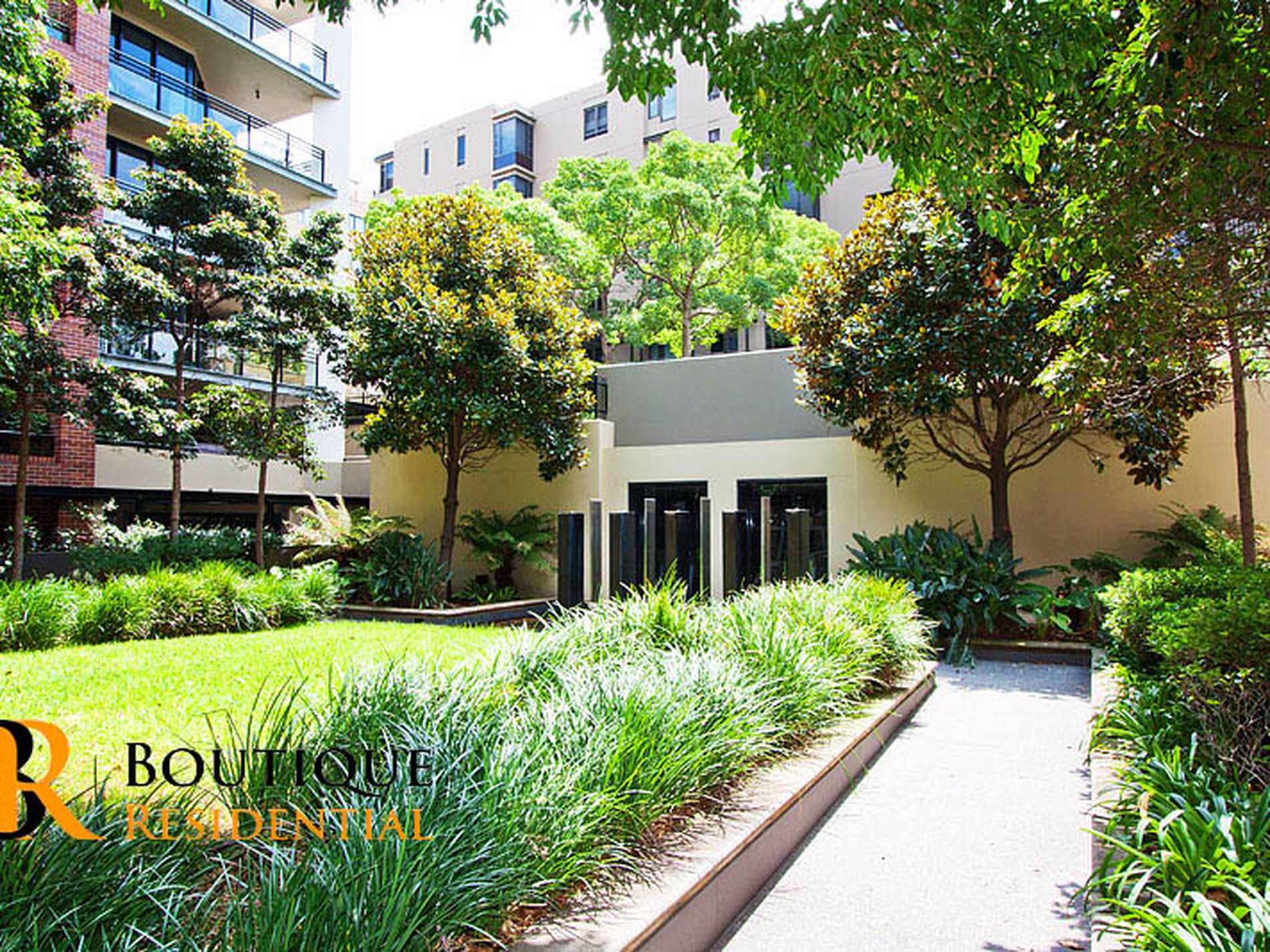 B801 / 24 Point Street, Pyrmont