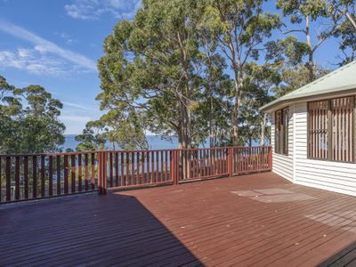 36 Cray Point Parade, Eggs And Bacon Bay