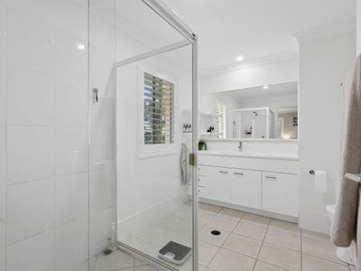 5 Thomson Place, Peregian Springs