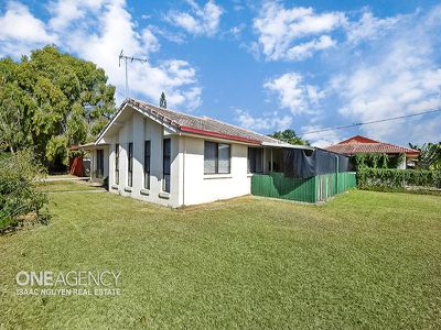 74 Station Road, Bethania