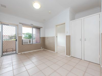 8/191 North Beach Drive, Tuart Hill
