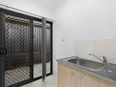 15 Hawksbury Crescent, Wakerley
