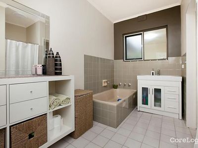 16 Morgala Drive, Holden Hill