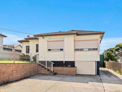 1 LAKE HEIGHTS ROAD, Lake Heights