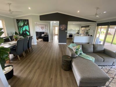 74-76 Rosella Parade, Kingaroy