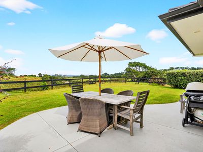 1014 South Head Road, South Head, Helensville