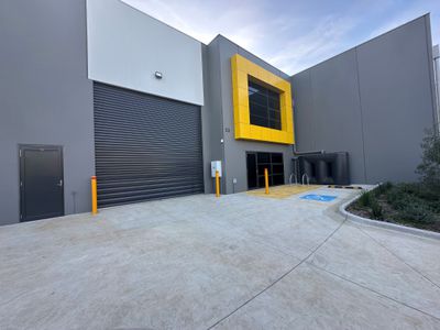 33 Robbins Circuit, Williamstown