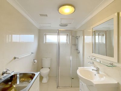 10 / 5A Frances Street, Randwick