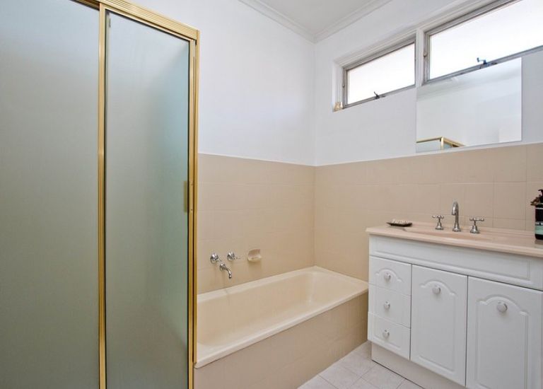 2 / 44 Partridge Street, Glenelg