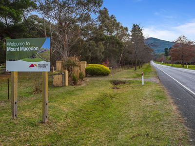 2 Childers Road, Mount Macedon