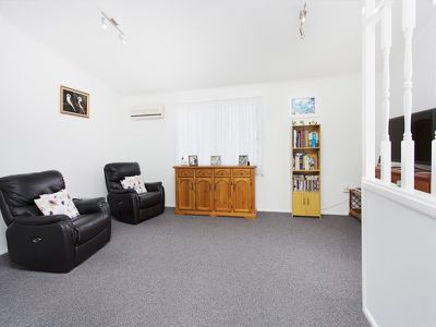 37 / 19 Judbooley Parade, Windang
