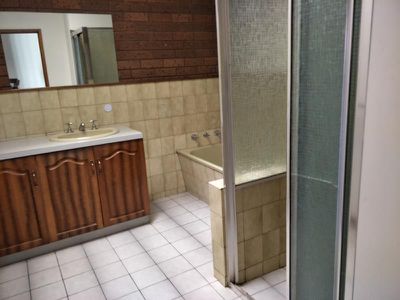 Unit 2 / 21 Mayfield Grove, Altona Meadows