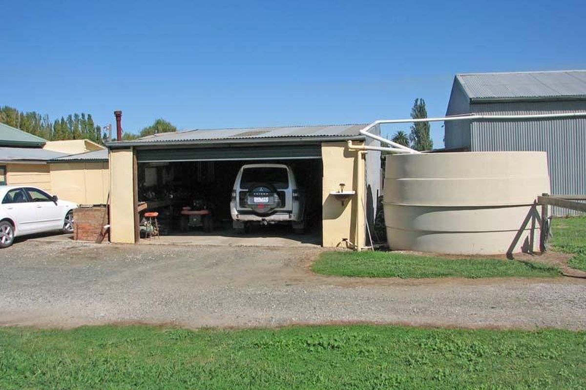 1887 Curr Road, Tongala