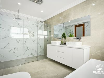 23 Cinch Street, Box Hill