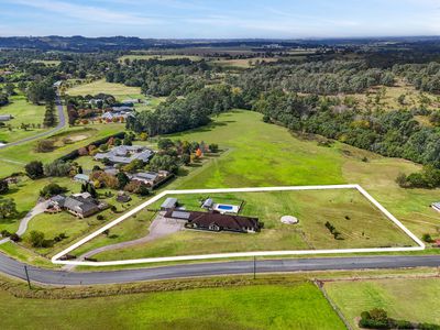 9 Nectarbrook Drive, Orangeville