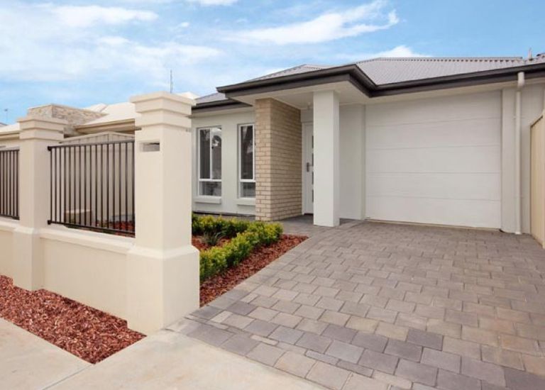 10A Trott Grove, Oaklands Park