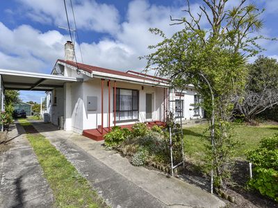 17 Plunkett Terrace, Millicent