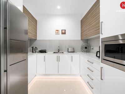 10 Newgate Boulevard, Elizabeth Hills