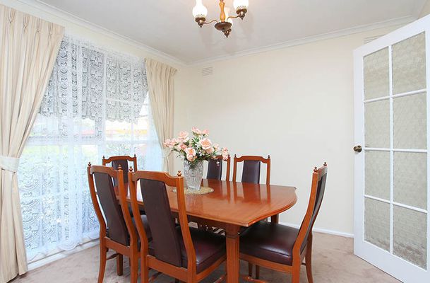 10 Archer Court, Gladstone Park