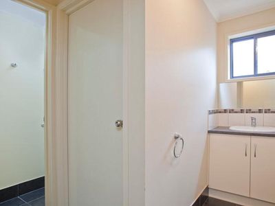 Room 8 / 31 Churchill Avenue, Bendigo