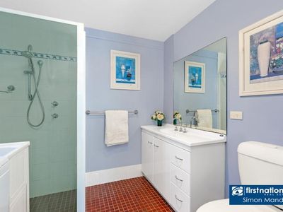 25 The Glen Road, Bardwell Valley