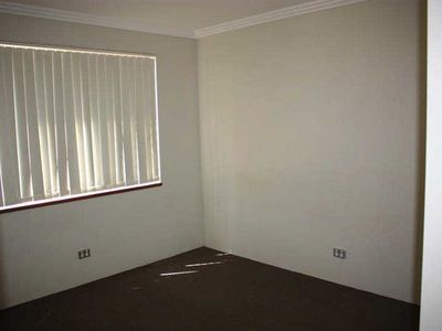 1 / 78   Head Street, Forster